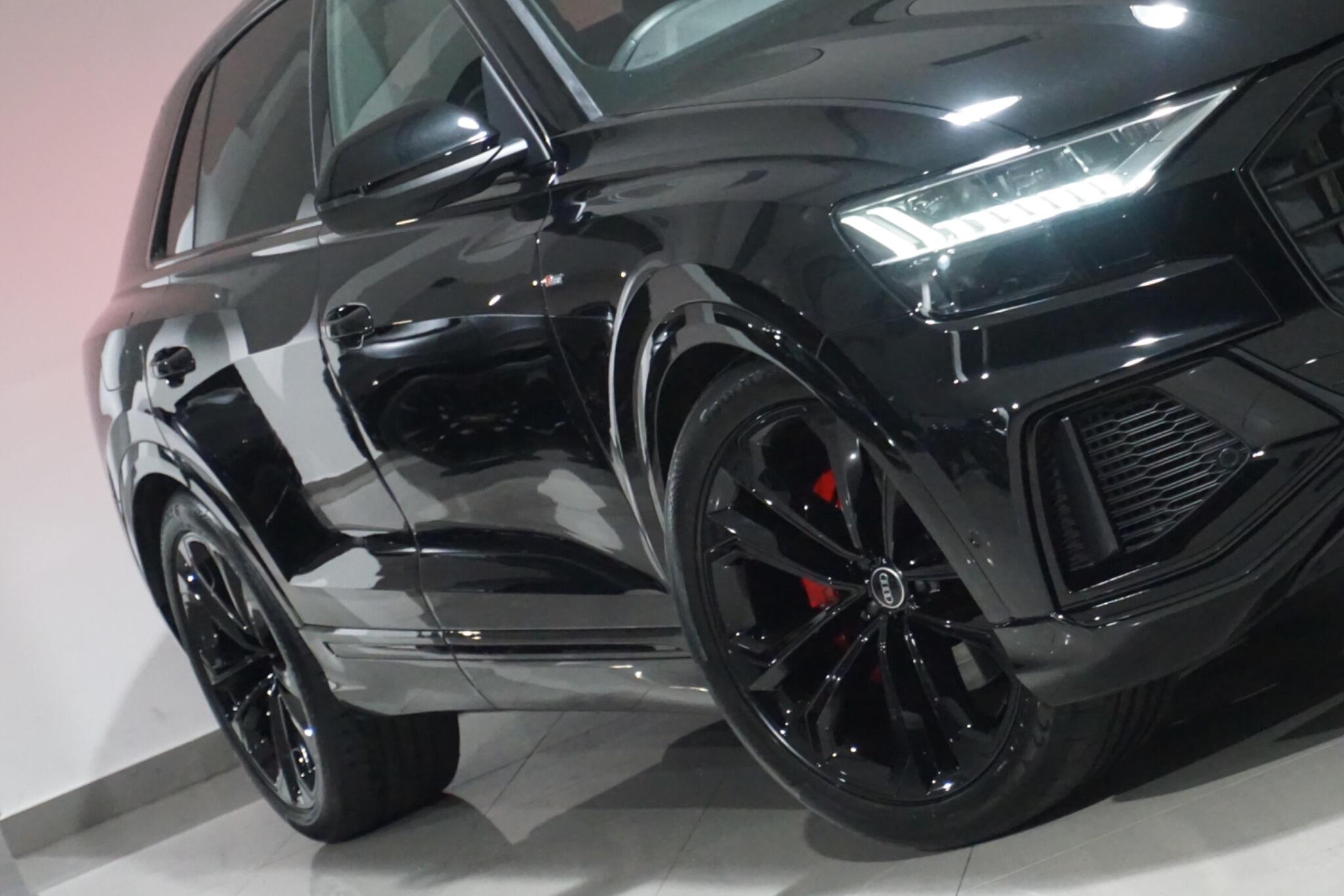 Audi Q8 3.0 TFSI V6 55 Black Edition SUV 5dr Petrol Tiptronic quattro Euro 6 (s/s) (340 ps)